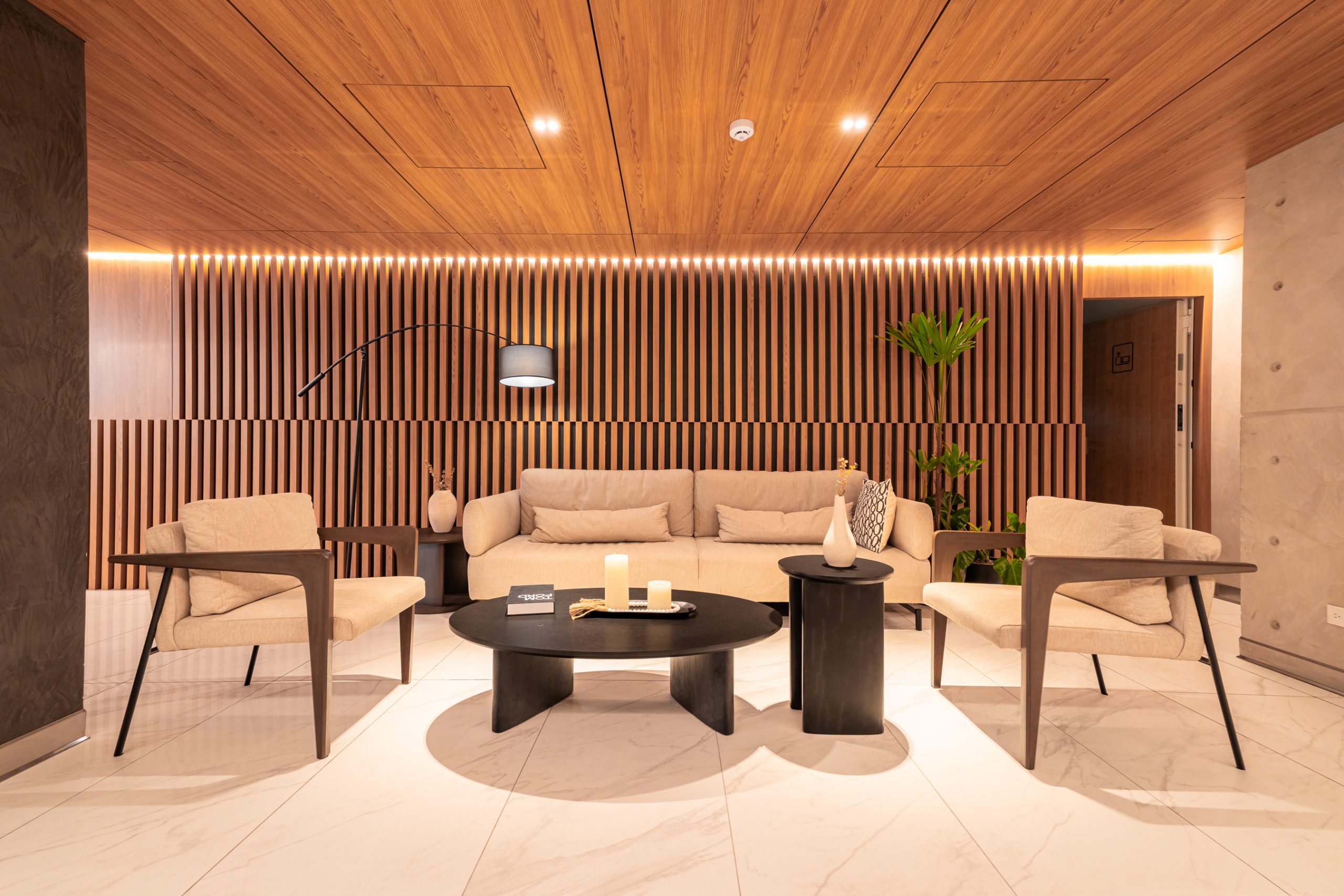 Pool and amenities Miraflores Lima - AUREN Private Residences