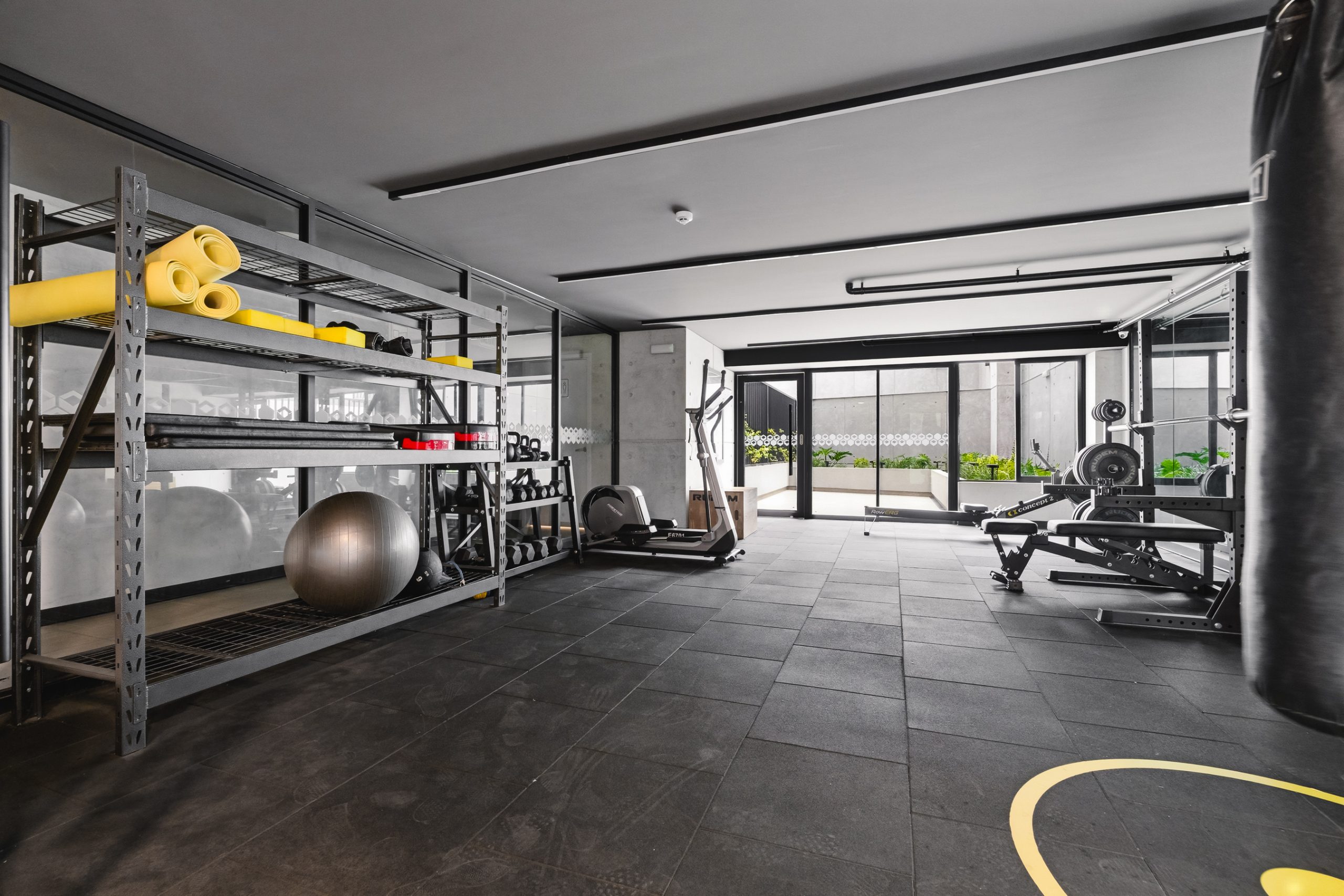 Pool and amenities Miraflores Lima - AUREN Private Residences